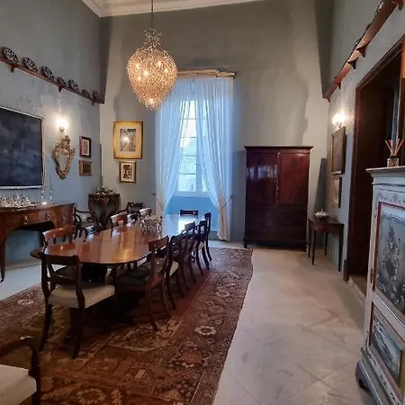 Palazzo Del Prelato Villa *